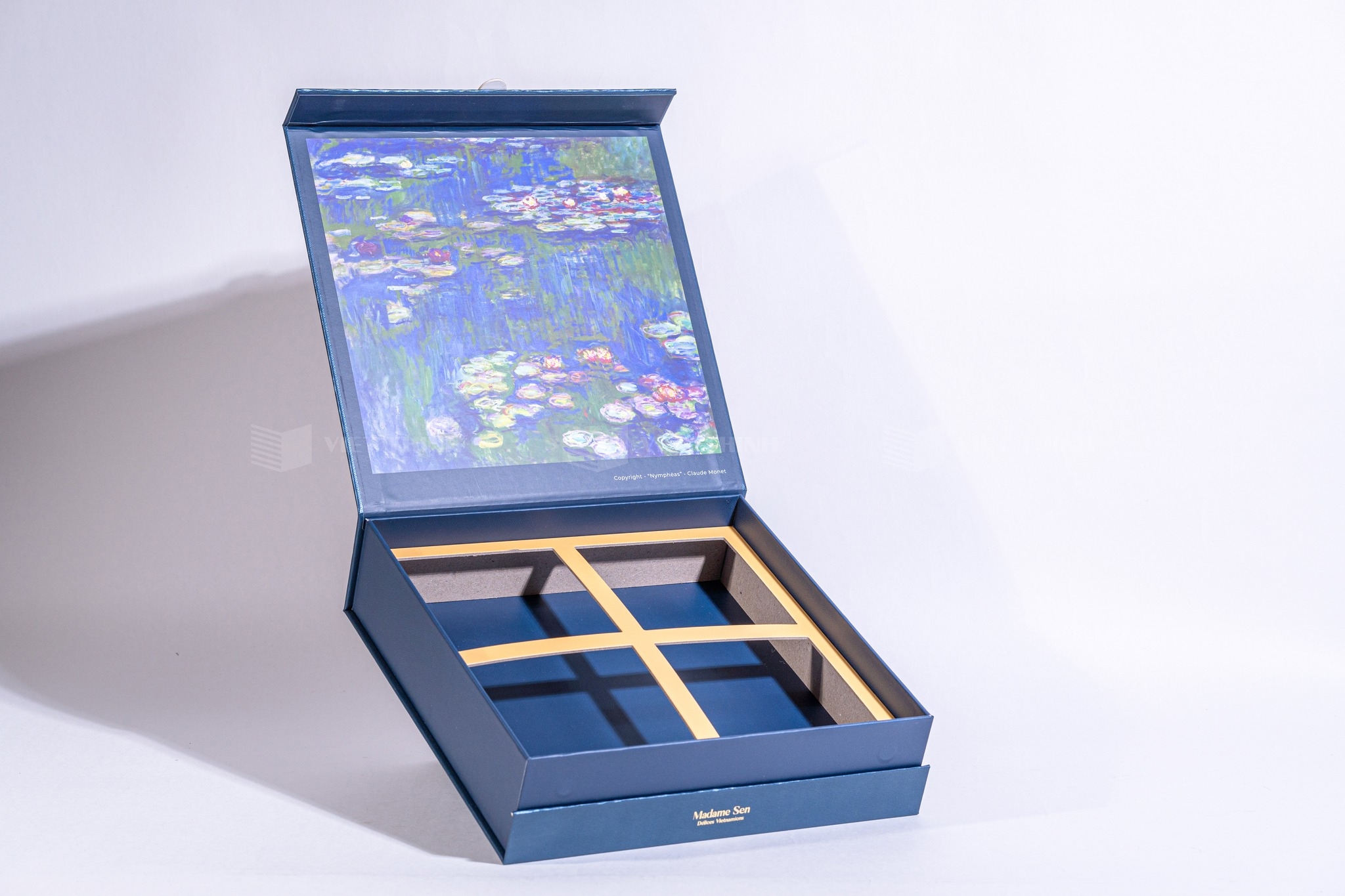 Các Công Nghệ Gia Công Khi Sản Xuất Hộp Bánh Trung Thu